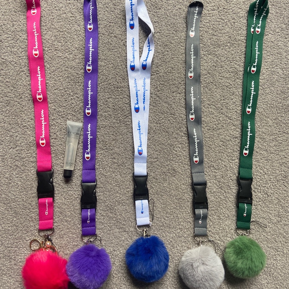 Lanyard champion lipgloss keychain pompom
